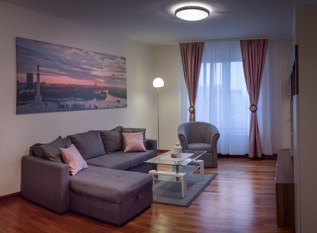 Feel Belgrade Apartments Bilik gambar